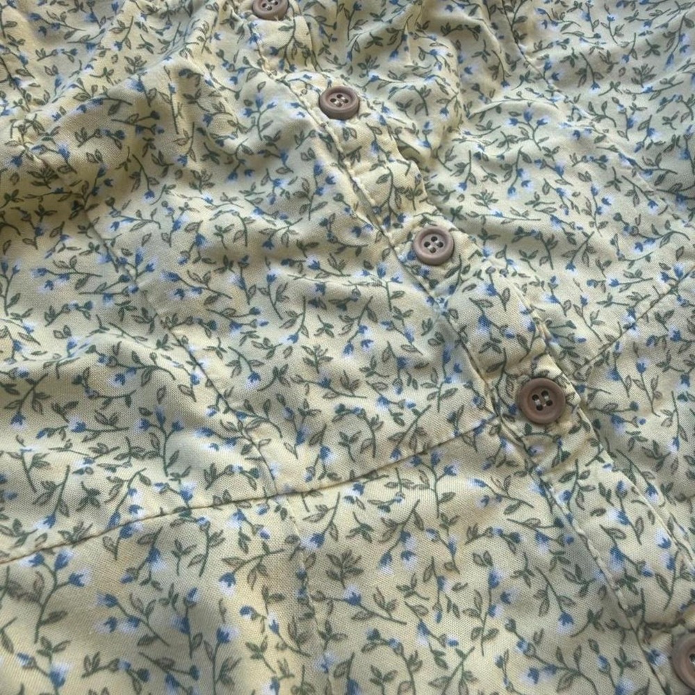 Mimi Chica yellow floral cami top with small blue flowers